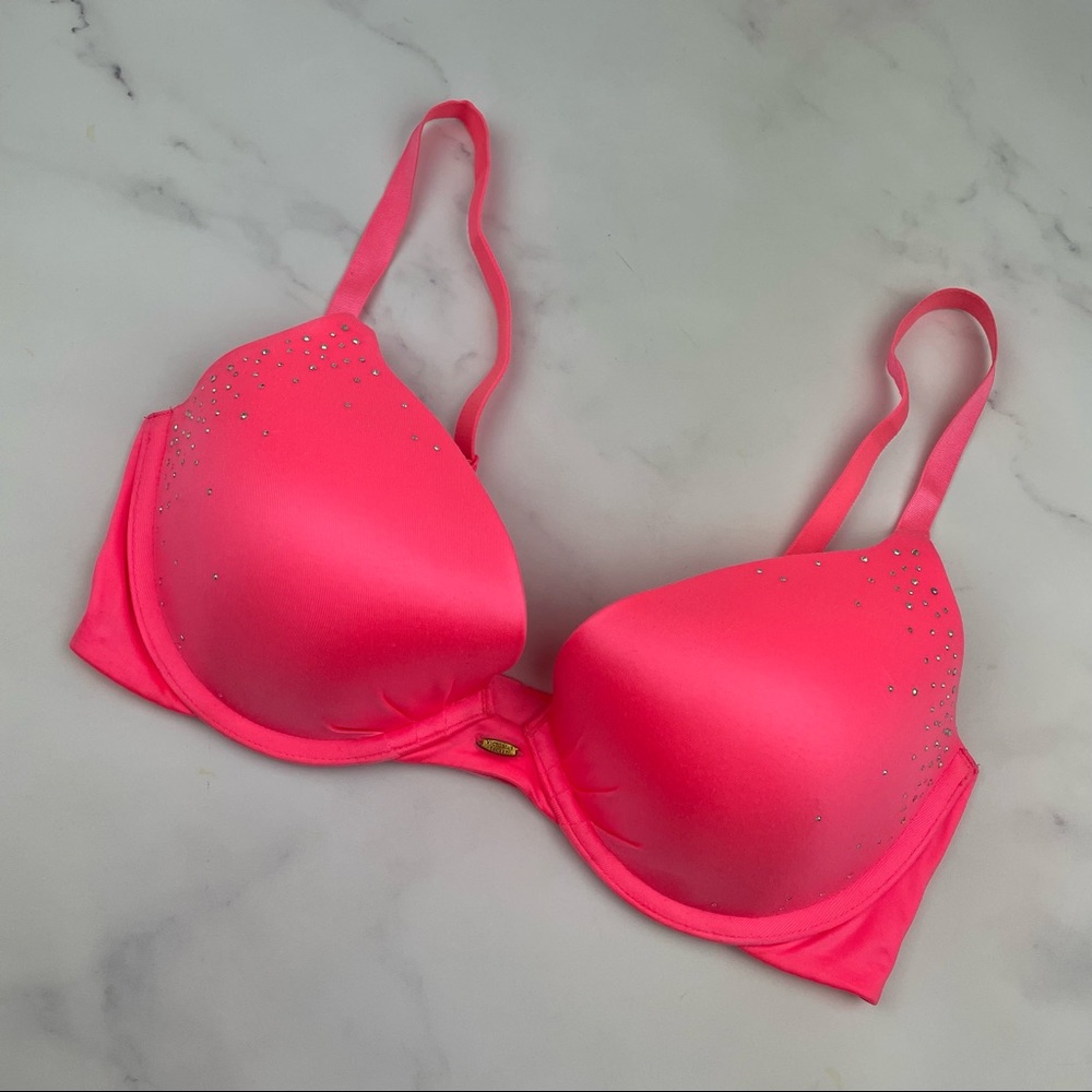 Victoria’s Secret Fabulous Crystal Push-Up Bra 34D